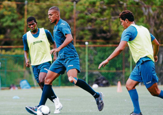 Clavasquín le responde a Treviño