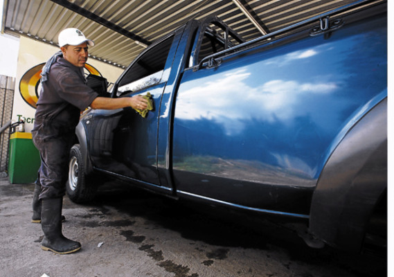 Proteja su auto de la corrosión