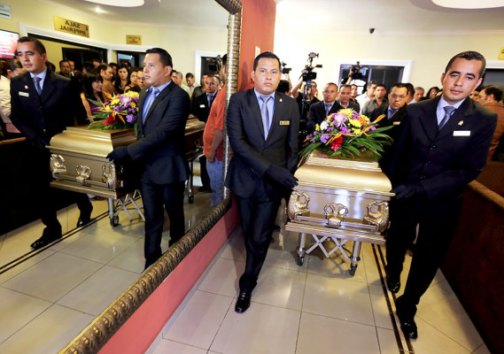 Fallece el periodista Aldo Calderón