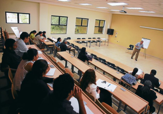 La UJCV lo espera...