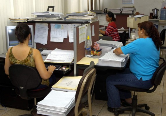 Base exenta del ISR apenas sube L 6,402