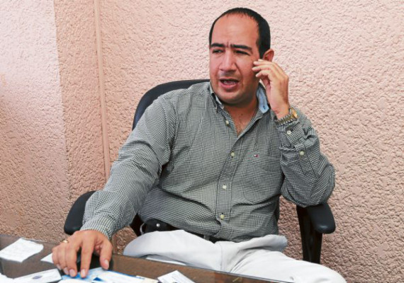 TSC ampliará investigación de Fajardo por faltista