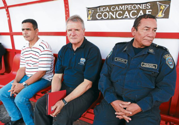 Casi 500 policías para el Honduras-Canadá