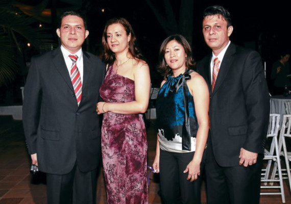 Declaran su amor ante Dios