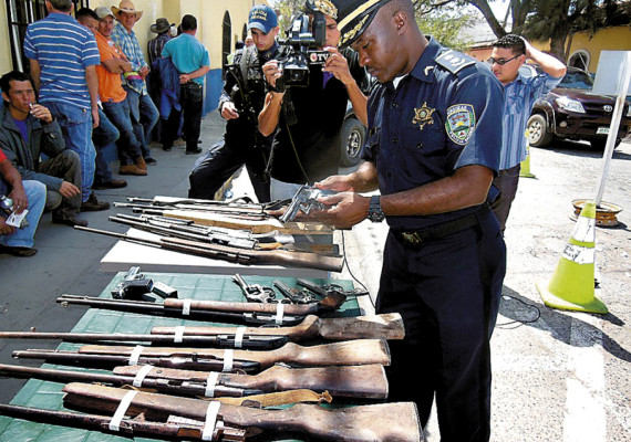Desmantelan taller clandestino de armas en Comayagua