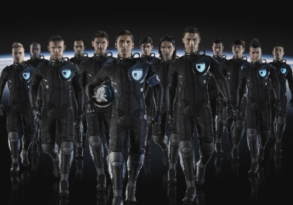 VIDEO: Messi y CR7 se unen para salvar al mundo