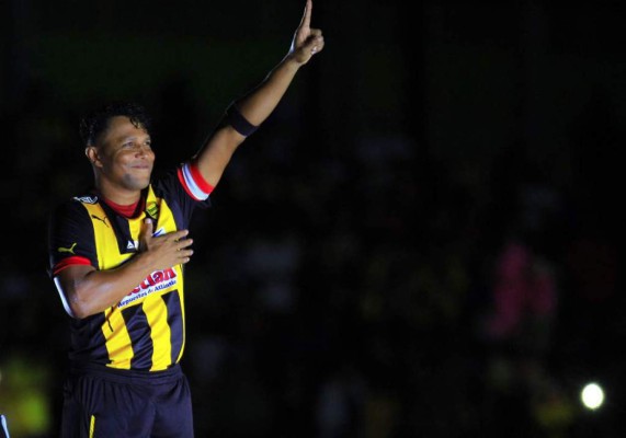 Carlos Pavón: 'Menos mal que Mendoza iba resguardado de policías porque sino lo linchaban'