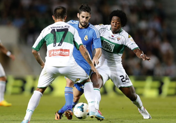 Cristiano Ronaldo da un triunfo polémico al Real Madrid en Elche