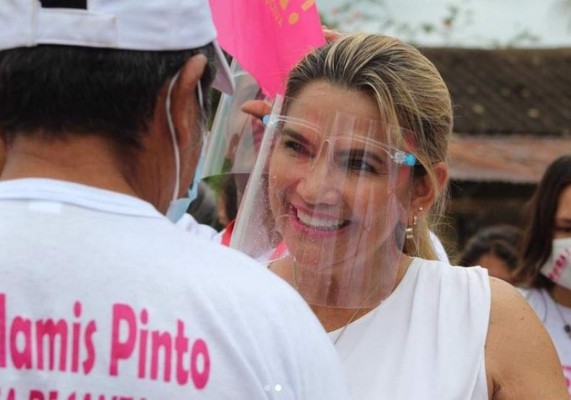 De autoproclamarse presidenta a terminar en la cárcel: Lo que llevó a Jeanine Áñez a atentar contra su vida (FOTOS)