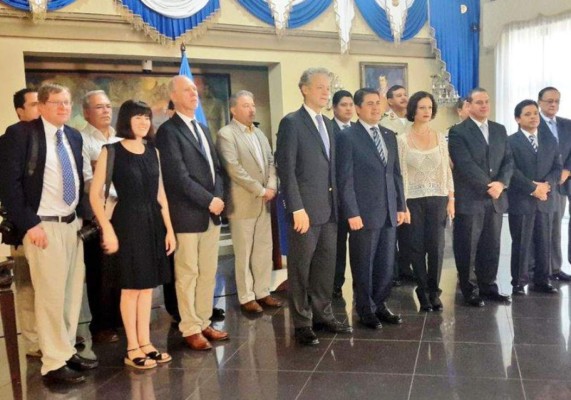 Gobierno de Honduras firma convenio con National Geographic