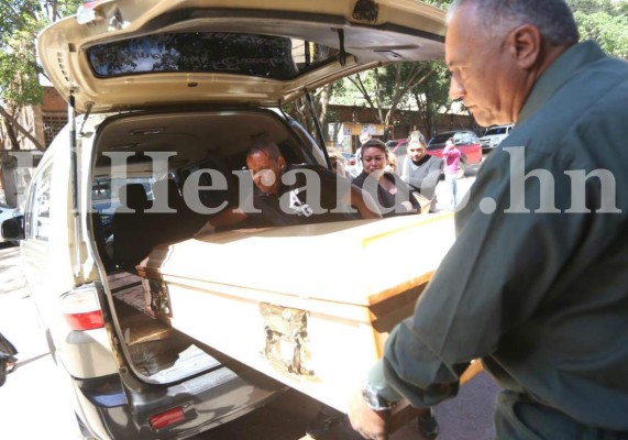 Honduras: Dolor y consternación de familiares de joven asesinada por su pareja