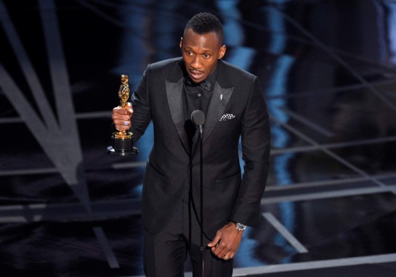 Moonlight se lleva la primera estatuilla en los Oscar 2017