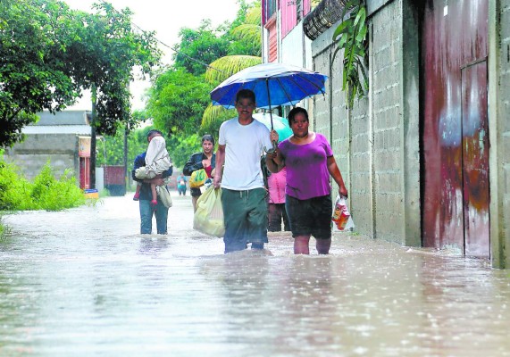 Muerte, daños y damnificados deja frente frío en Honduras
