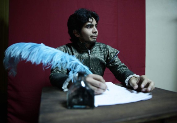 Obra a Miguel de Cervantes se presenta en el CAC-UNAH