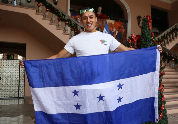 Alpinista hondureño escalará el legendario monte Everest