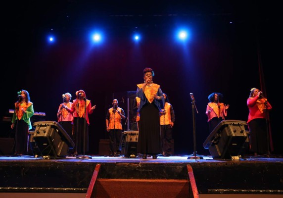 Talento, energía y carisma al ritmo de Gospel