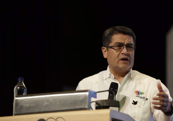 Presidente Hernández expone ventajas de Zonas de Desarrollo en Cartagena, Colombia &nbsp;&nbsp;