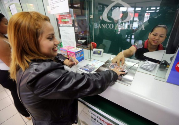 Banco Azteca colocó L 2,758 millones en concepto de préstamos