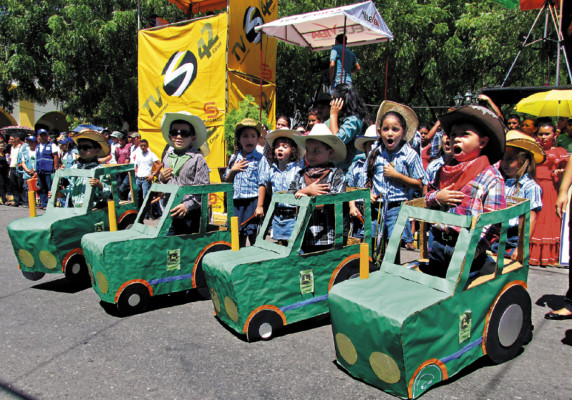 Choluteca se vistió de gala en su 168 aniversario como urbe