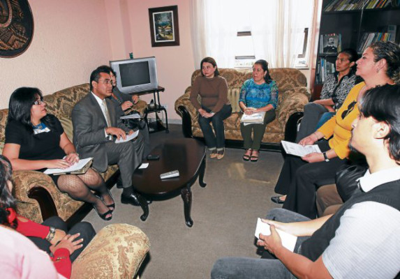 Ni descanso de pre y post natal tenían embarazadas en Secretaría de Cultura