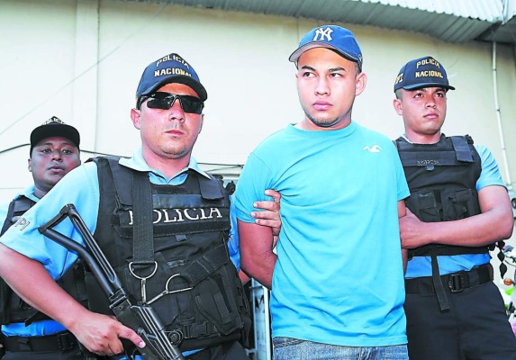 Novio de exreina de belleza confiesa haberla matado por celos