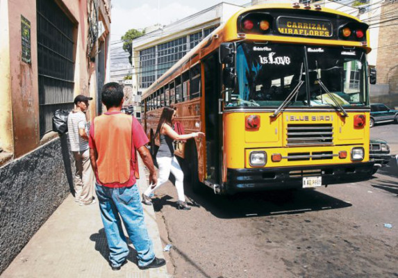 Transporte urbano aumenta a L 3.50 en la capital de Honduras