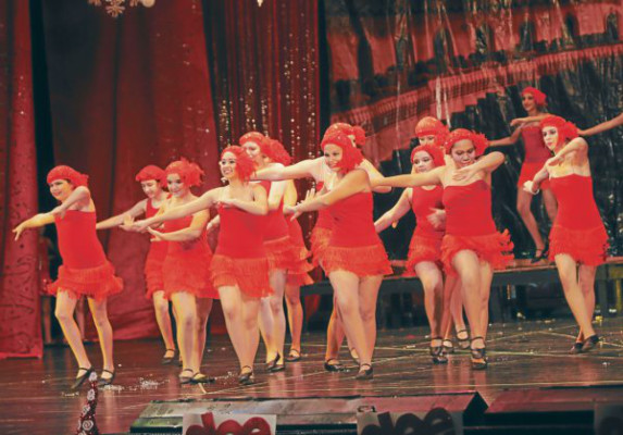 Christmas Glee hizo vibrar el TNMB