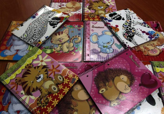 Conozca formas de ahorro en compras de útiles escolares