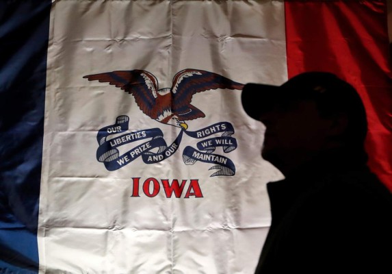 Arranca la primaria demócrata para elegir al rival de Trump en noviembre