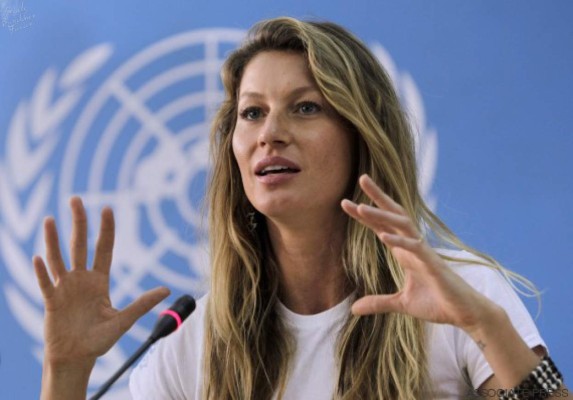 Famosas, bellas y altruistas embajadoras de Unicef