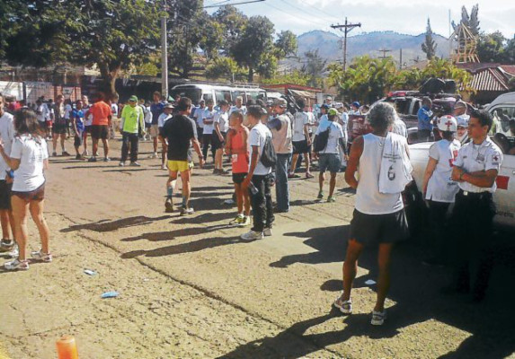 Claman justicia por crimen de Landaverde