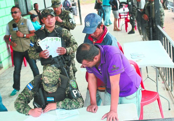 Separan a 45 conductores por consumo de drogas