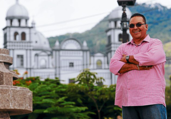 Gerardo Mejía: 'El masaje es un arte”