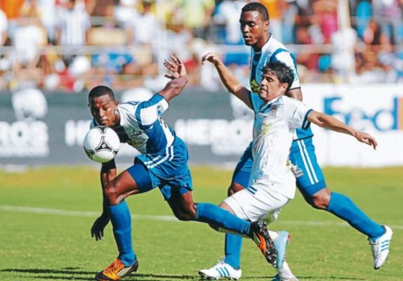 Victoria y Olimpia definirán el campeonato en el Nacional