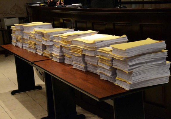 Caso Astropharma pasa a evacuación de testigos