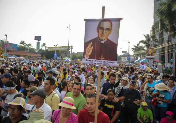 Piden investigar el asesinato de Monseñor Romero