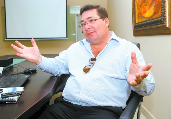 Dinant participa en congreso Zamorano