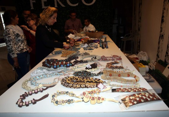 Lanzamiento de 'hebras vitales”