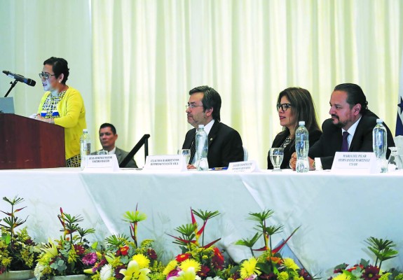 Honduras: Discusión de techos de campaña está en dos millones de lempiras