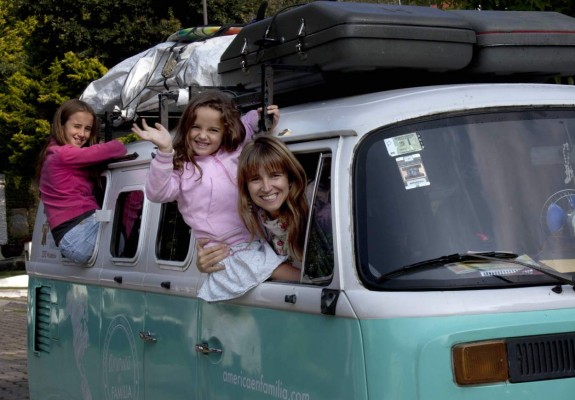 Familia argentina culmina viaje en carretera para ver a papa