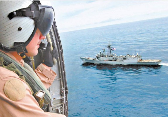 Congreso prepara ley de interdicción marítima