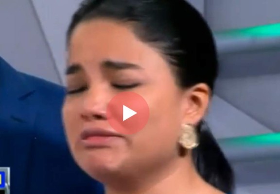 Ariela Cáceres se derrumba en llanto en pleno set de televisión tras la muerte de Igor Padilla