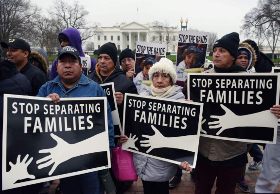 Más de 130,000 personas apoyan cese a deportaciones en Estados Unidos &nbsp;&nbsp;