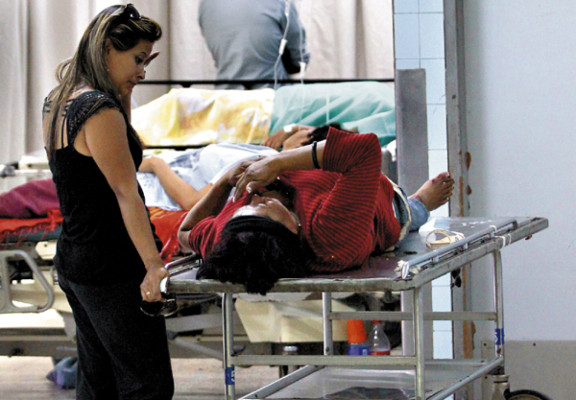 Se agudiza crisis en la emergencia del hospital Escuela