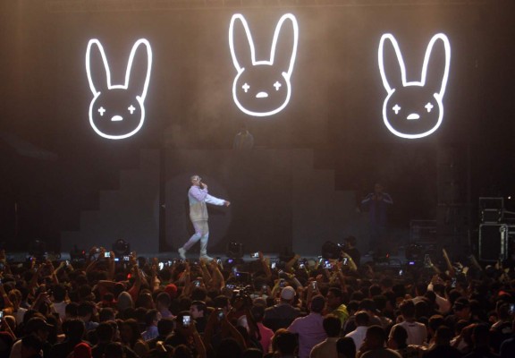 Vibrante fiEsta de trap con Bad Bunny