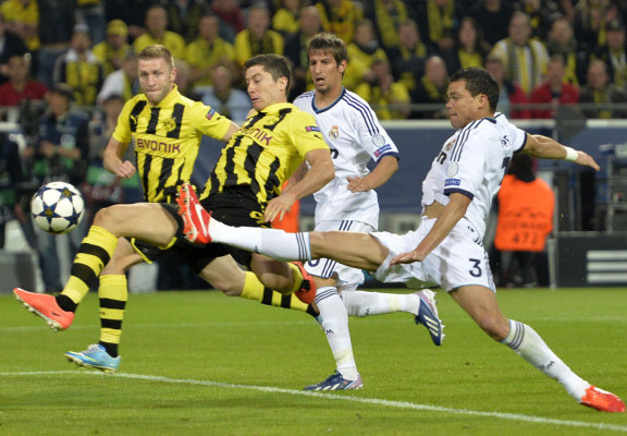 Lewandowsky se agiganta y destroza al Real Madrid