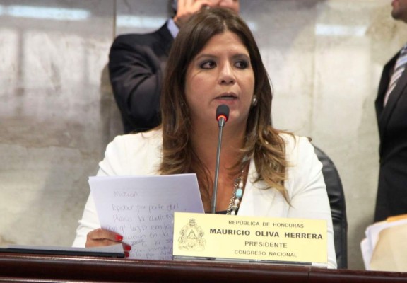 Ministerio Público acusa a familia Gutiérrez y funcionarios de Salud