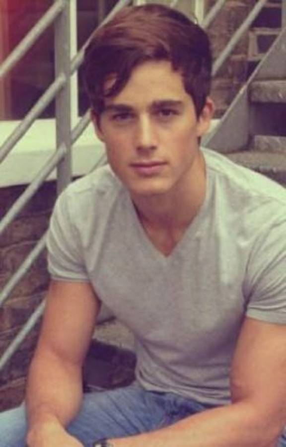 El 'profesor más sexy' del mundo tiene un nuevo trabajo