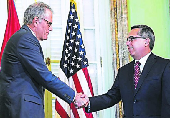 La muerte de Castro podría acercar más a Cuba y EE UU