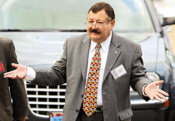 Caen policías por crimen de hijo de exembajador